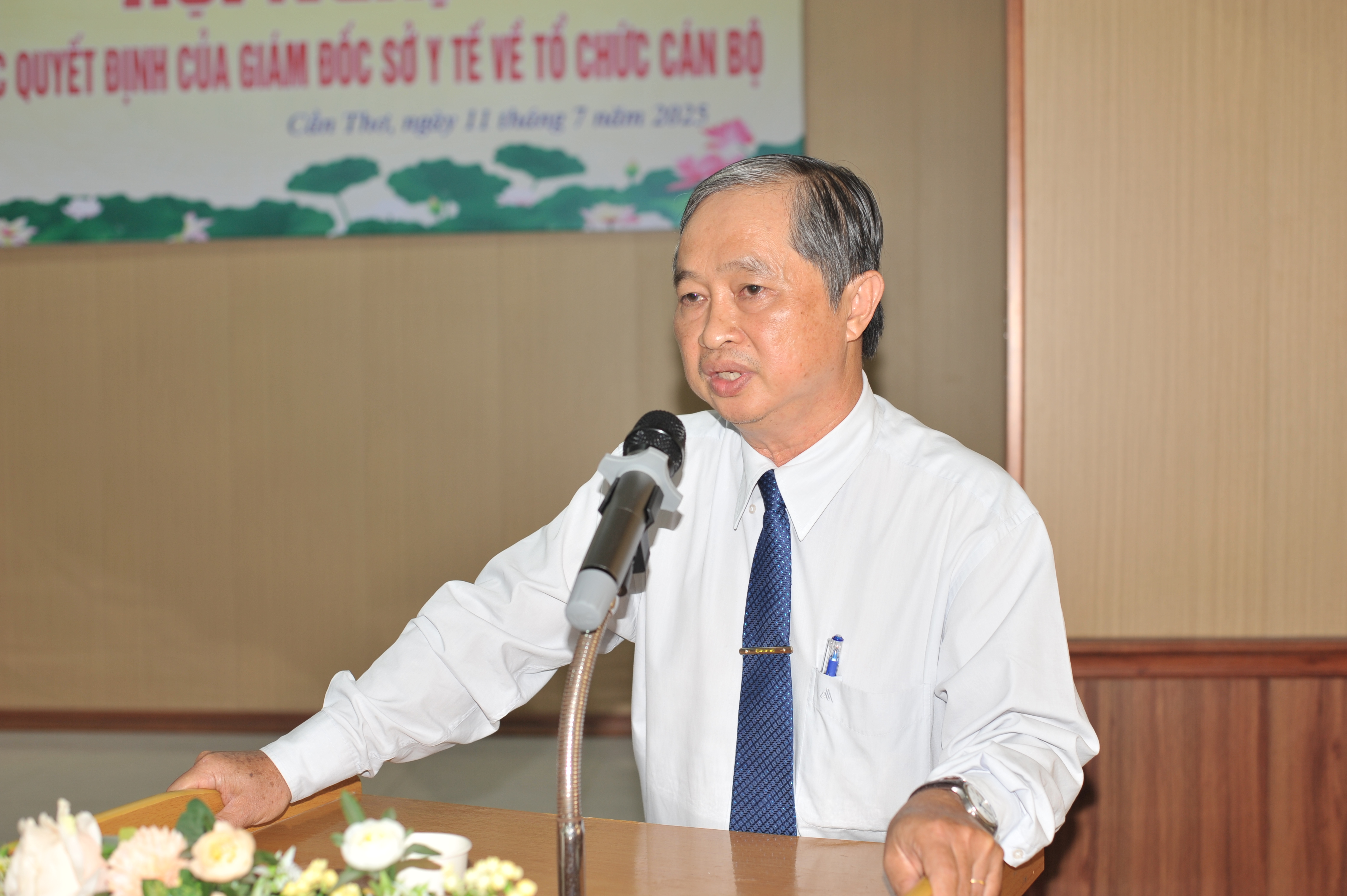 Hội nghị Công bố các Quyết định về tổ chức cán bộ của Giám đốc Sở Y tế TP. Cần Thơ